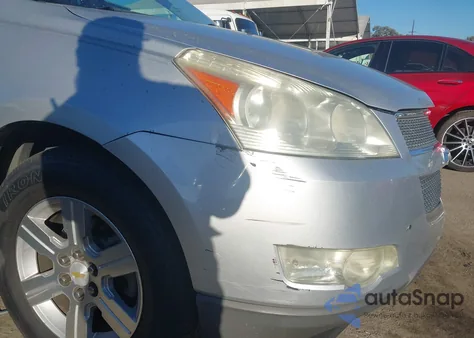 2009 Chevrolet Traverse Lt из США, поврежденный, VIN 1GNER23D39S124665